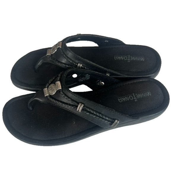 Minnetonka Sandals Womens 10 M Silverthorne Black Silver Concho Boho Gorpcore - Picture 1 of 7